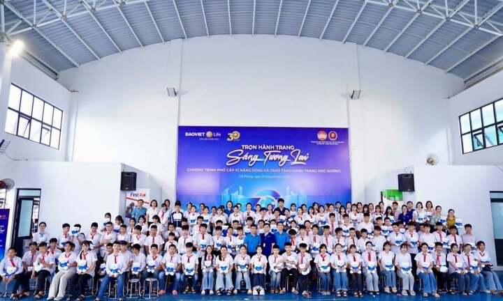  “Trọn hành trang, Sáng tương lai” - 30 năm Bảo Việt Nhân thọ đồng hành cùng người Việt và vun đắp tương lai thế hệ trẻ Việt Nam