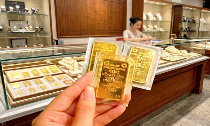 Giá vàng chiều nay (21/5): Vàng thế giới bật tăng nhưng vẫn chịu nhiều sức ép