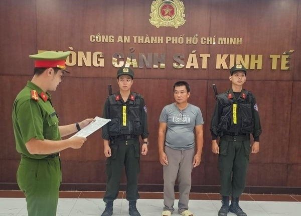 Nuôi nhốt trái phép 46 cá thể động vật hoang dã, người đàn ông bị khởi tố