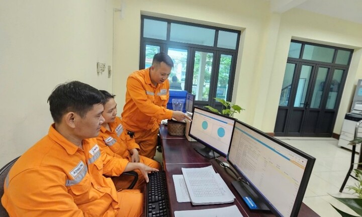 Hóa đơn điện mùa hè ở Thái Nguyên: Minh bạch để tạo niềm tin