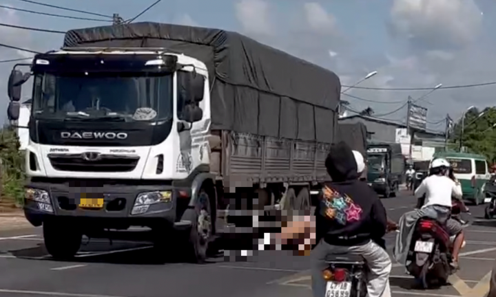 Hiện trường vụ tai nạn ở Đắk Lắk, nữ sinh lớp 9 tử vong thương tâm