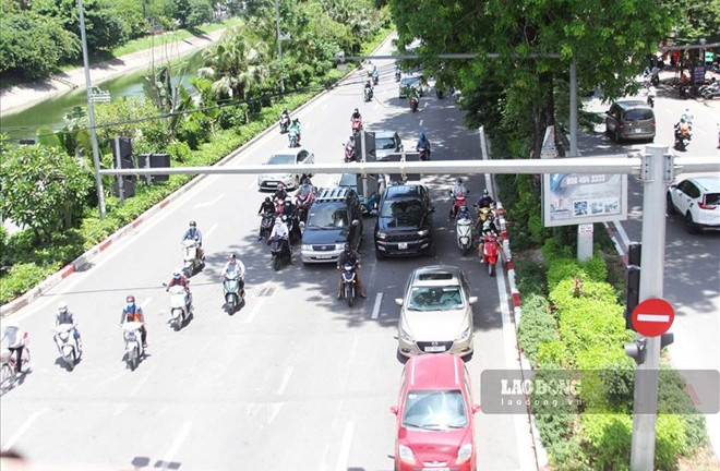 Tin tức dự báo thời tiết ngày 1/6: Hà Nội tiếp tục nắng nóng trên 35 độ C, TPHCM đề phòng lốc, sét, mưa đá ngày đầu thi vào lớp 10