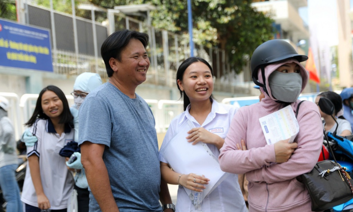 Tuyển sinh lớp 10 TPHCM năm 2026: “Bỏ túi” bí quyết để không mất điểm đáng tiếc môn Ngữ Văn