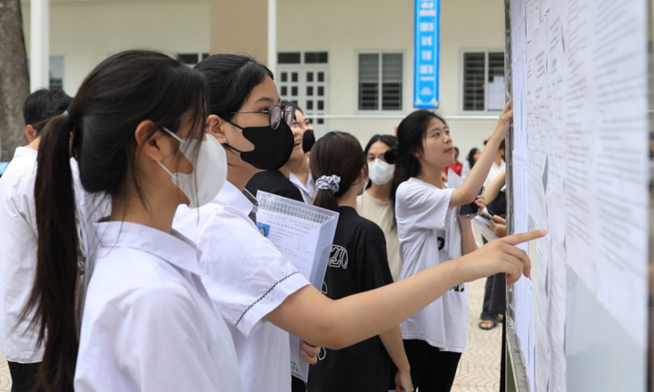 Trường chuyên đầu tiên ở Hà Nội công bố điểm chuẩn lớp 10 năm 2026