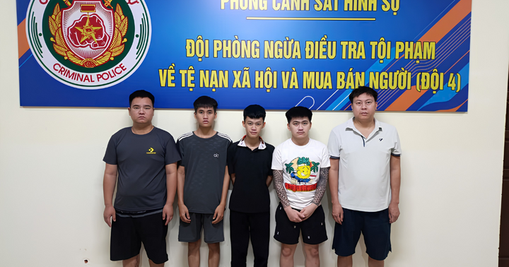 Khởi tố nhóm lập “công ty ma”, bán hơn 100 tài khoản ngân hàng, thu lợi gần nửa tỷ đồng