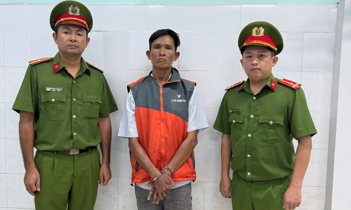Bất ngờ danh tính, lý lịch cộm cán của gã xe ôm cướp vé số của người già ở TP.HCM