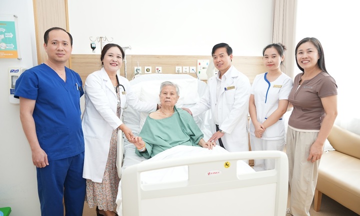 Vinmec Hải Phòng điều trị thành công cho cụ bà 93 tuổi suy đa cơ quan trên nền nhiều bệnh lý nguy hiểm