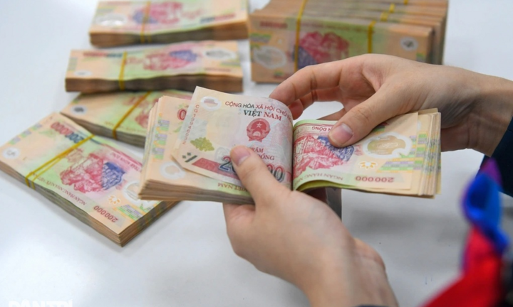 Bên cạnh EVN, hàng loạt doanh nghiệp có hàng nghìn tỷ đồng gửi ngân hàng