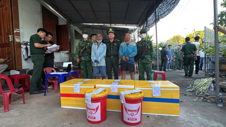 Triệt phá đường dây vận chuyển trái phép vật liệu nổ liên tỉnh, bắt giữ 3 đối tượng 