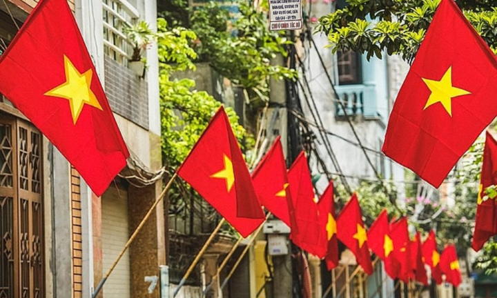 Lịch nghỉ lễ chính thức dịp Quốc Khánh 2/9: Hoán đổi ngày làm việc, người lao động được nghỉ bao nhiêu ngày?