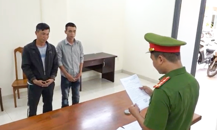 Khởi tố 2 đối tượng sản xuất, buôn bán phân bón, thuốc trừ sâu giả ở Khánh Hòa