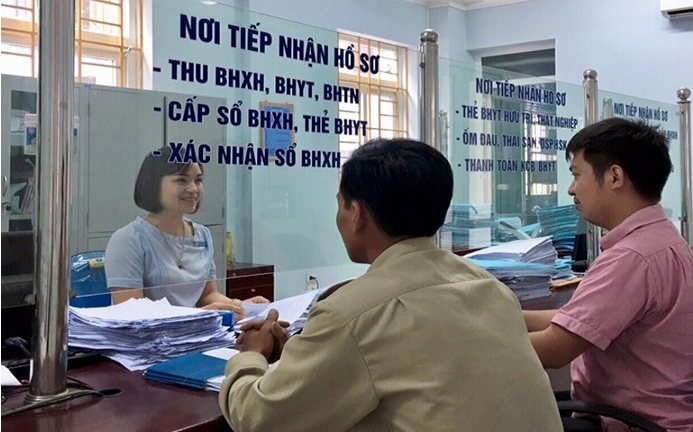 Chỉ còn ít ngày trước kỳ trả lương hưu tháng 7, BHXH Hà Nội đề nghị người hưởng thực hiện ngay việc này trước 30/6