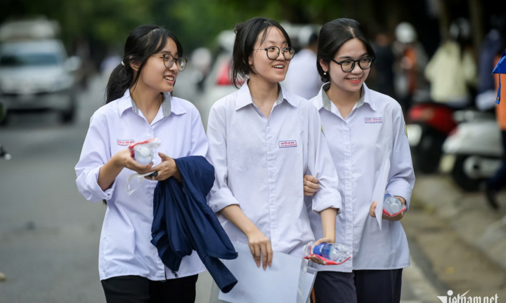 Bộ GD&ĐT chính thức công bố điểm thi tốt nghiệp THPT năm 2026 vào ngày nào?