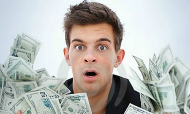Đang nhẵn túi, thanh niên bỗng có 42 tỷ trong tay sau một thao tác 