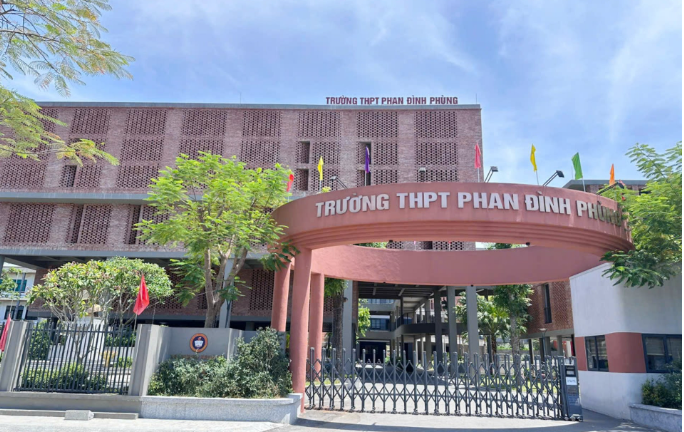 Nóng: Hà Tĩnh dự kiến tăng chỉ tiêu vào lớp 10 công lập sau ồn ào 8 điểm/môn vẫn có thể trượt