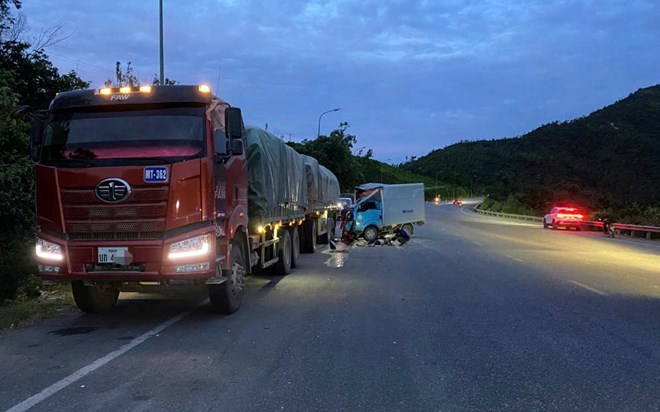 Thương tâm: Vợ tử vong, chồng bị thương khi đi giao bún lúc rạng sáng