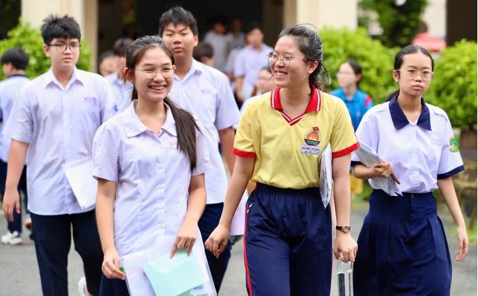 Điểm chuẩn lớp 10 TP.HCM dự kiến tăng mạnh, khó có chuyện điểm quá thấp, vì sao?
