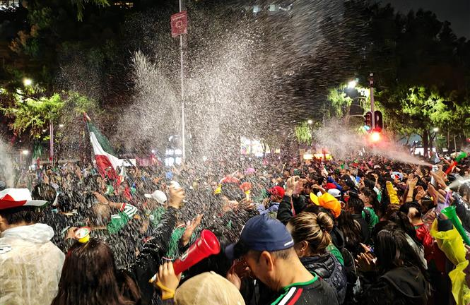Ba người tử vong vì ngạt thở do chen chúc ăn mừng World Cup ở Mexico