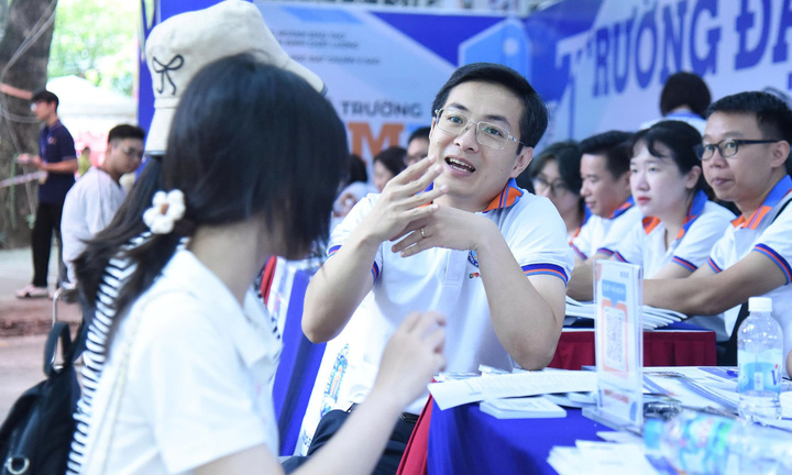 Trường Đại học Thương mại công bố ngưỡng đảm bảo chất lượng đầu vào năm 2026 từ 20 điểm
