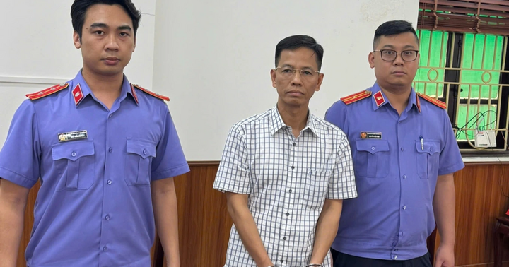 Nguyên Thẩm phán TAND Hà Nội Nguyễn Đăng Phong bị bắt