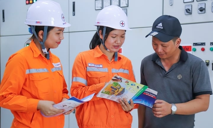 Vì sao hóa đơn tiền điện tháng 6 tăng vọt? Điện lực lên tiếng