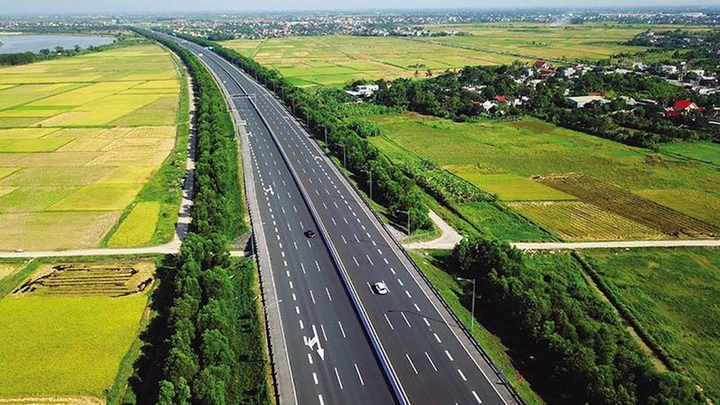 Bổ sung 5 tuyến cao tốc mới vào quy hoạch mạng lưới đường bộ