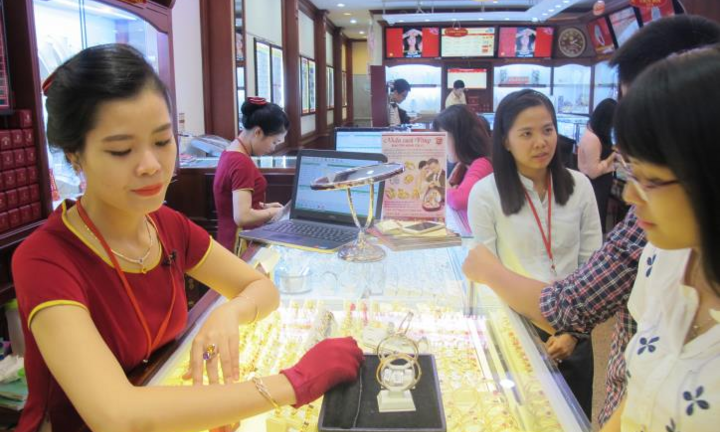 Giá vàng chiều 17/7: Giá vàng có diễn biến