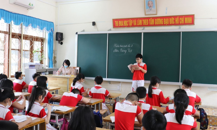 Quảng Ninh sẽ lắp khoảng 11.550 máy điều hòa tại 515 trường, điểm trường và đầu tư điện mặt trời cho 280/292 trường công lập