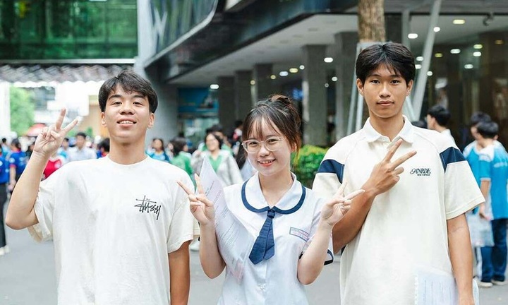 Dự báo điểm chuẩn Trường Đại học Công Thương TP.HCM 2026: Các ngành 