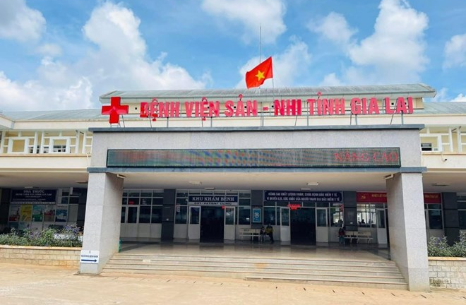 Điều tra vụ bé trai 3 tuổi nghi bị bạo hành đến nhập viện
