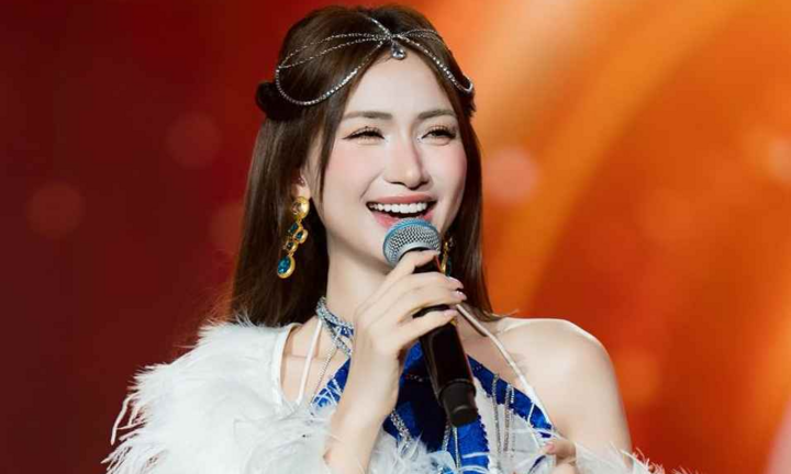 Ca sĩ Hòa Minzy cảnh báo