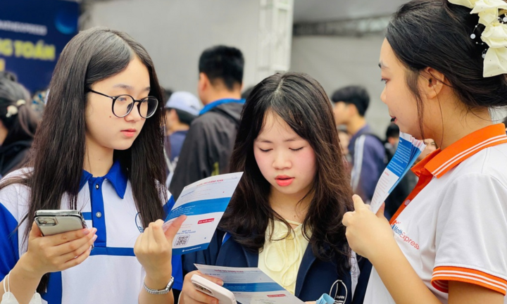 Sinh viên có được hưởng đồng thời nhiều chính sách ưu đãi giáo dục?