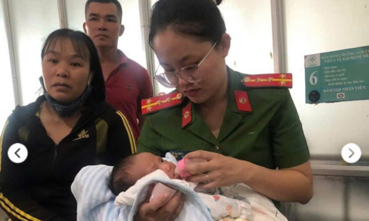 Phát hiện bé gái 2 tháng tuổi trong giỏ nhựa ven đường: Nội dung trong mảnh giấy đi kèm đầy xót xa