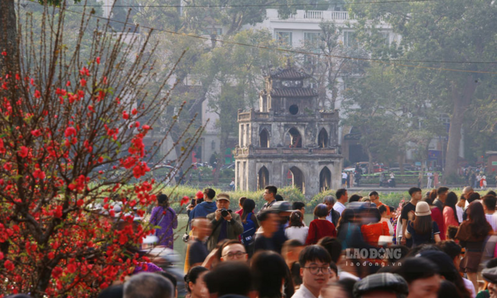 Bộ VHTT&DL chọn phương án nghỉ Tết Nguyên đán 2027 dài 7 ngày, không hoán đổi ngày làm việc