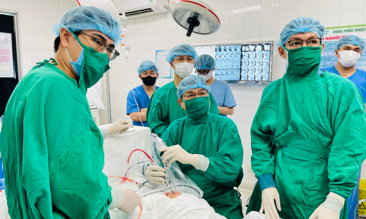 TP HCM đề xuất hỗ trợ 100% học phí đào tạo bác sĩ nội trú