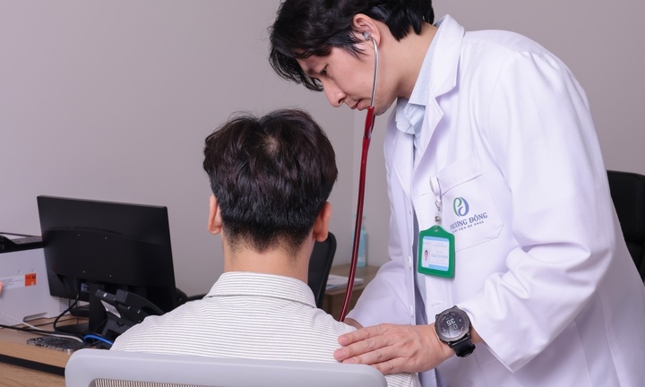 Từ vụ nam sinh vừa đỗ Bách khoa đột ngột qua đời: Cảnh báo nguy cơ đột quỵ, đột tử ở người trẻ