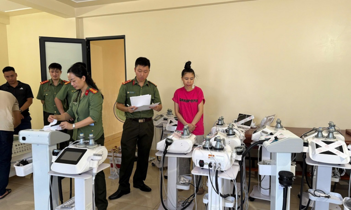 Triệt phá đường dây khám, điều trị xương khớp, núp bóng cơ sở spa, lừa đảo gần 300 người, chiếm đoạt hơn 9 tỷ đồng