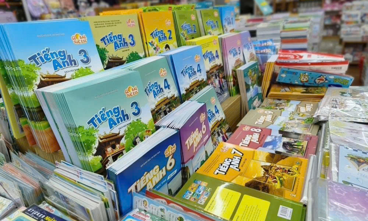 TP.HCM chính thức miễn phí sách giáo khoa cho toàn bộ học sinh công lập và tư thục từ lớp 1 đến 12