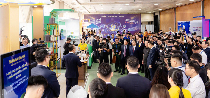 Nam A Bank bứt phá trong kỷ nghuyên dữ liệu và AI: Từ trạm công dân số đến hạ tầng thanh toán xuyên biên giới