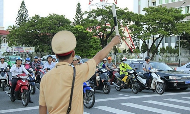 Bảo đảm trật tự, an toàn giao thông dịp nghỉ lễ 2/9 và tháng cao điểm học sinh đến trường
