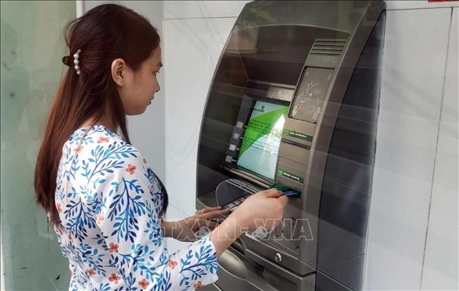 Nghỉ lễ Quốc khánh 2/9, lưu ý gì khi chuyển tiền liên ngân hàng?