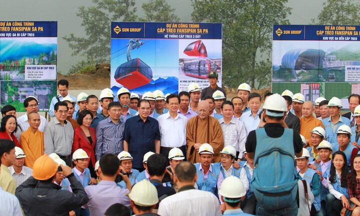 Những mốc son trên hành trình “thập kỷ khai hoa” của Fansipan