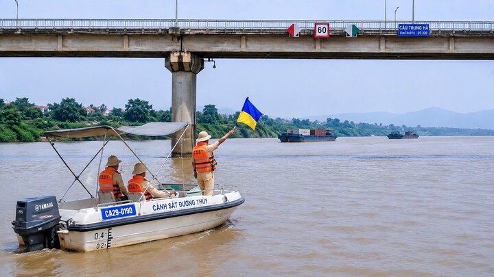 Cảnh sát đường thủy Hà Nội chủ động ứng phó, phòng ngừa sự cố trên các tuyến sông