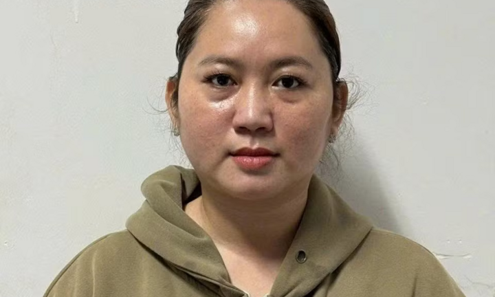 Dựng chuyện vay tiền để 