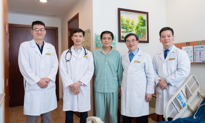 Ca đại phẫu kéo dài hơn 8 giờ giải cứu bệnh nhân mắc ung thư kép