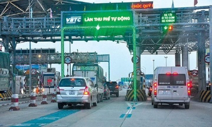 Phó Thủ tướng yêu cầu kiểm tra thông tin phản ánh về hoạt động thu phí điện tử đường bộ