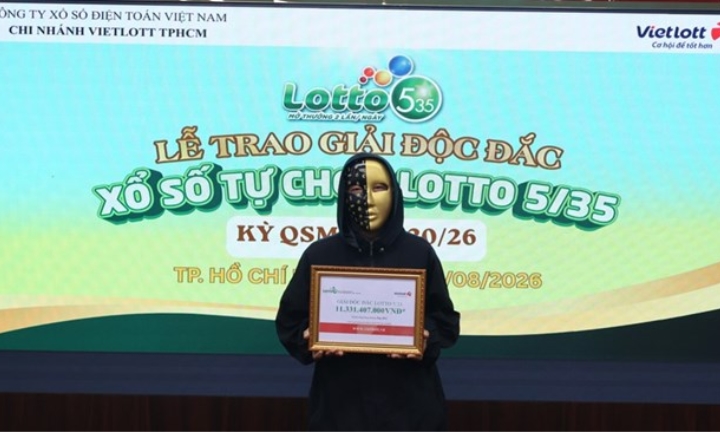 Người đàn ông  trúng hơn 11,3 tỷ đồng  Vietlott nhờ vét túi 50 nghìn đồng mua xổ số