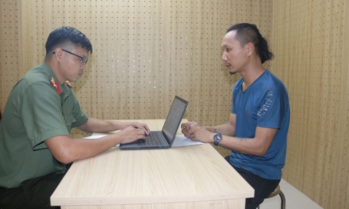Bắt tạm giam người đàn ông thả diều gây ảnh hưởng 16 chuyến bay ở Tân Sơn Nhất