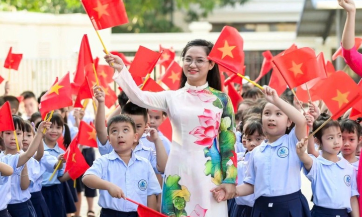 Đề xuất chính sách hiện đại hóa, nâng cao chất lượng giáo dục, đào tạo