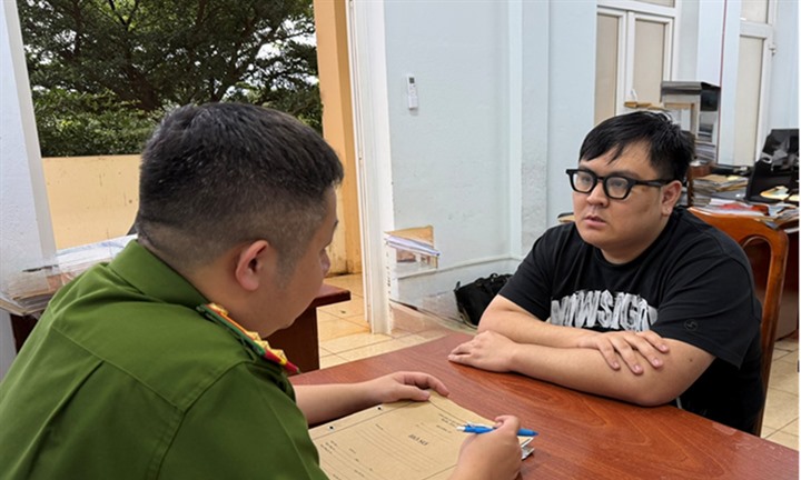 Bắt đối tượng lừa đặt cọc thuê phòng trọ, hơn 100 người sập bẫy
